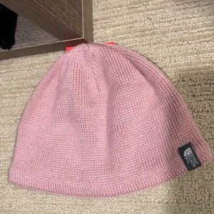 BNWT North Face Beanie